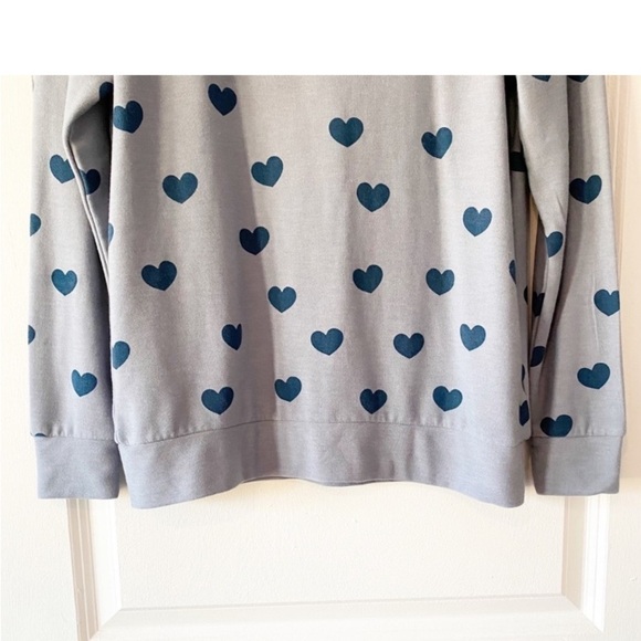 CHASER Blue Hearts Haze Cozy Crewneck Lounge Sweatshirt - Picture 4 of 7